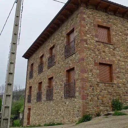Canadina 1 Apartment *