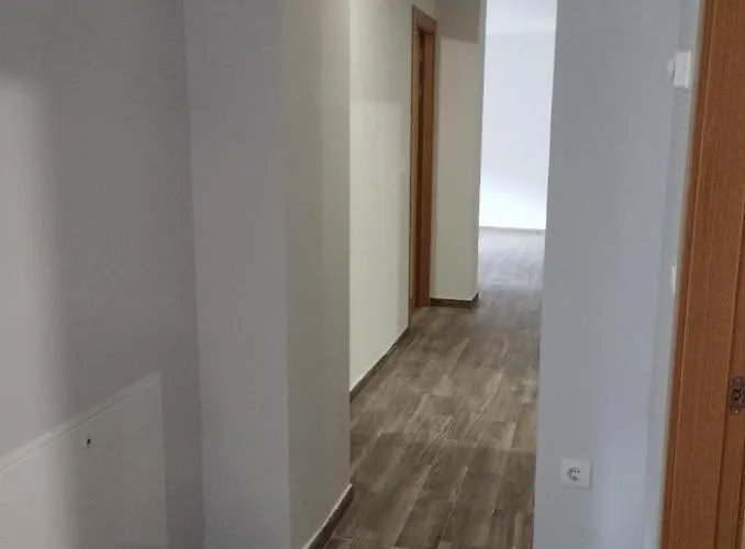 아파트 Canadina 1