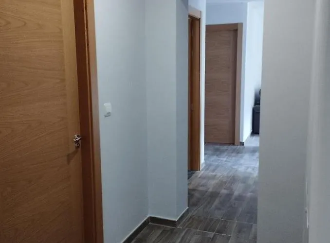 Canadina 1 * Morgovejo